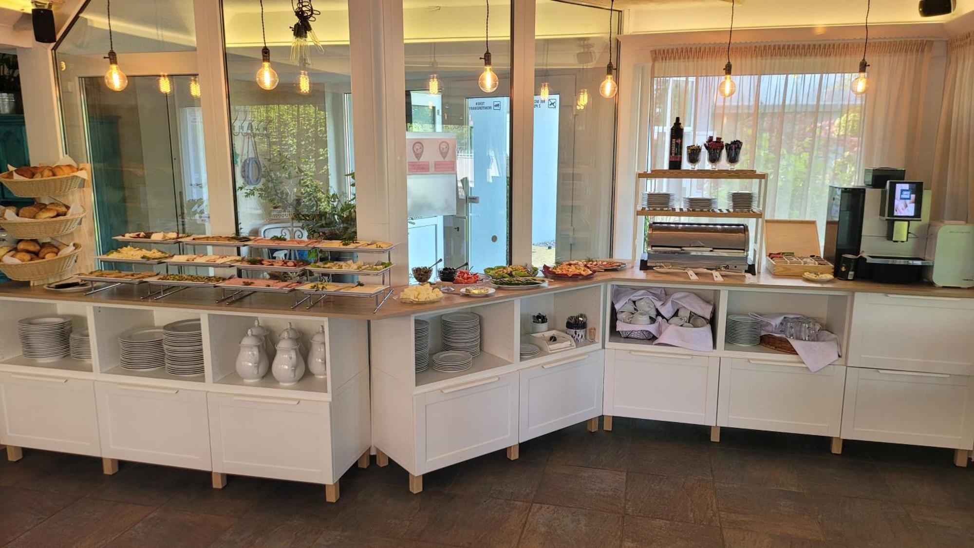 Akwamaryn Spa นีคอร์เซ ภายนอก รูปภาพ